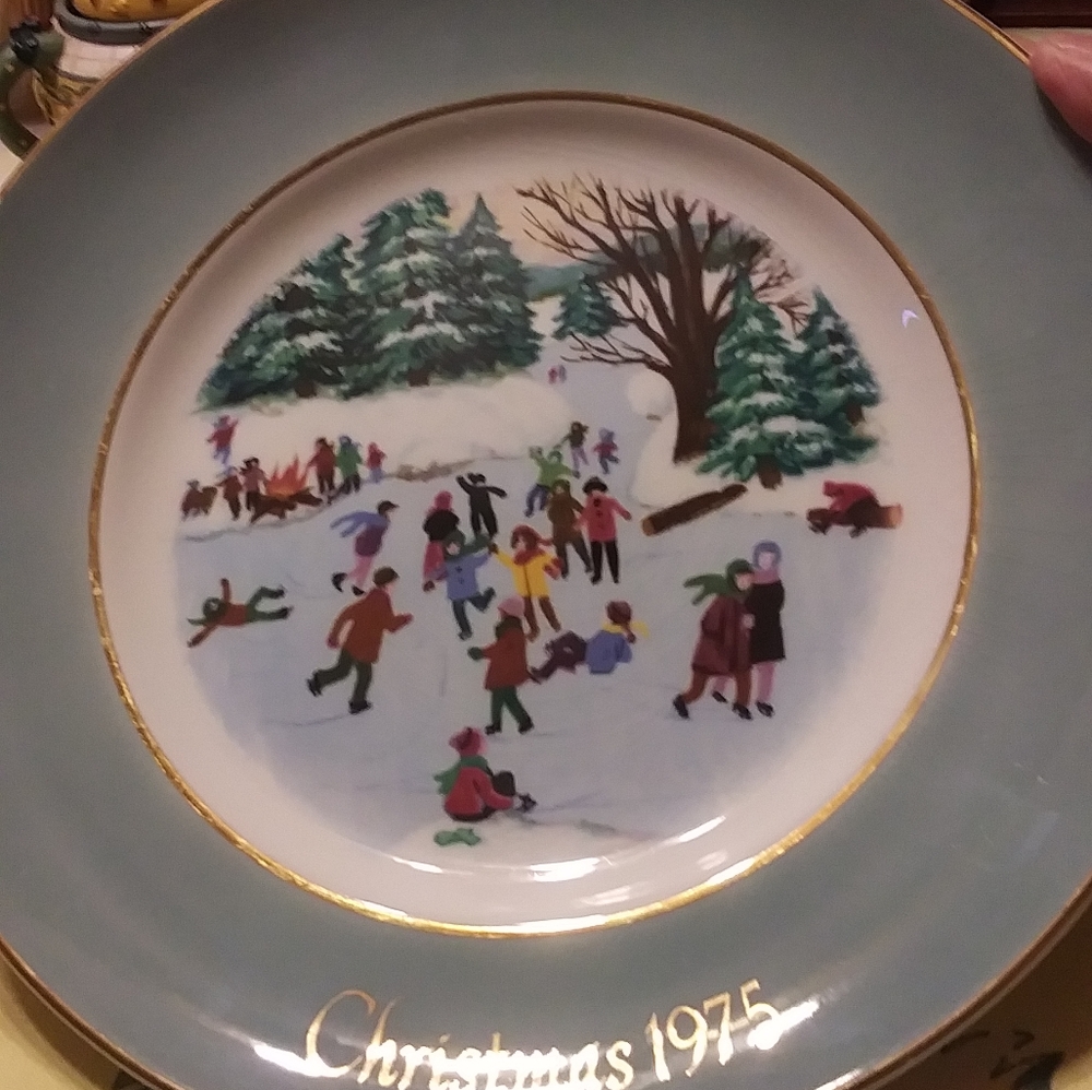 VINTAGE DECOR
